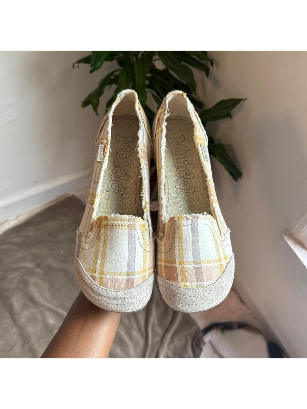 Y2K Mudd Plaid cream Slip On Loafers Raw Edge Canvas Flats size 10